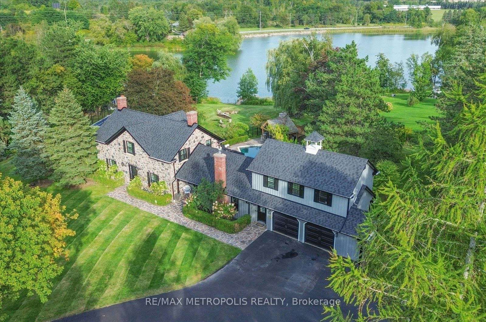 1 Island Lake Drive, Whitchurch-Stouffville, ON, L4A 3G7 - 8
