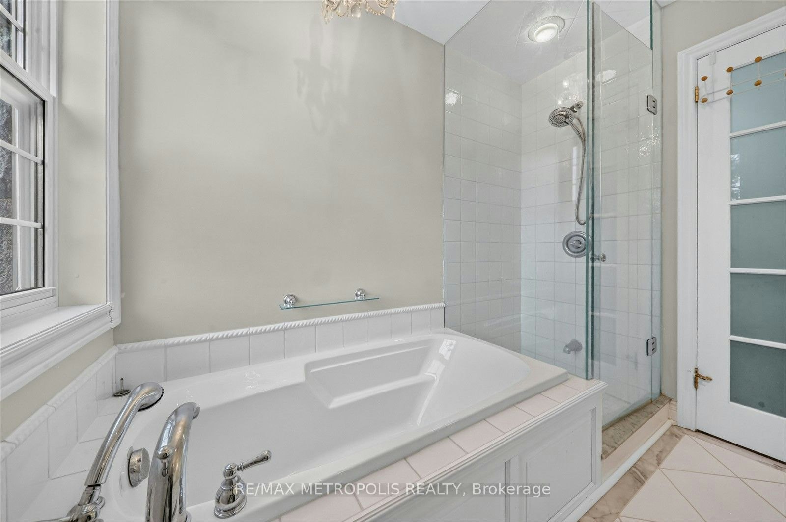 1 Island Lake Drive, Whitchurch-Stouffville, ON, L4A 3G7 - 29