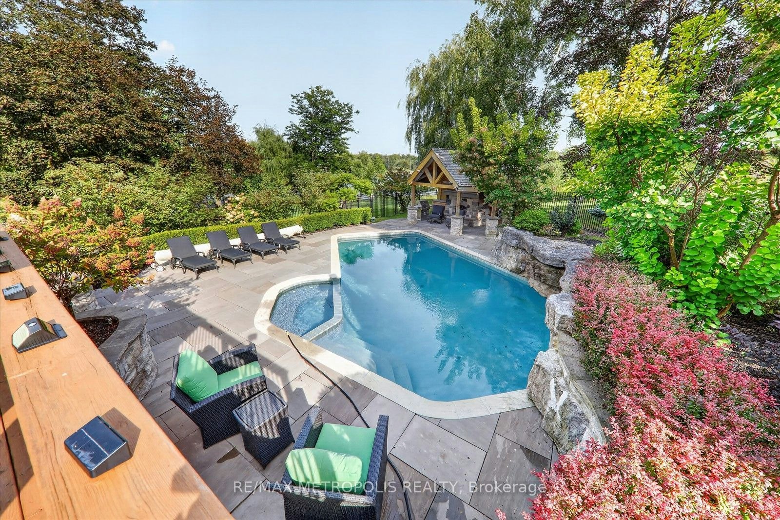 1 Island Lake Drive, Whitchurch-Stouffville, ON, L4A 3G7 - 41