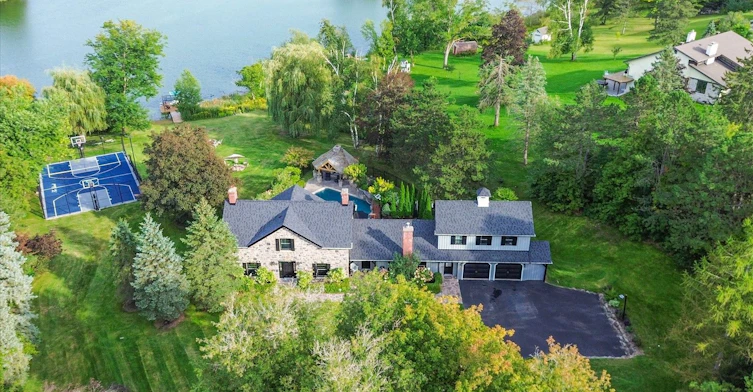 1 Island Lake Drive, Whitchurch-Stouffville, ON, L4A 3G7
