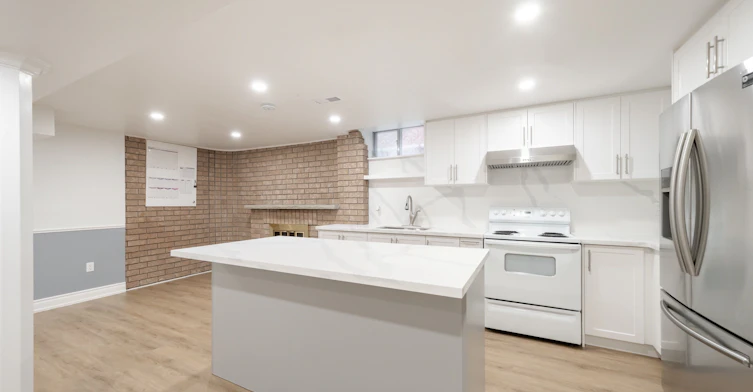 Lower Suite-24 Keefer Court, Vaughan, ON, L4J 5X9 - 13