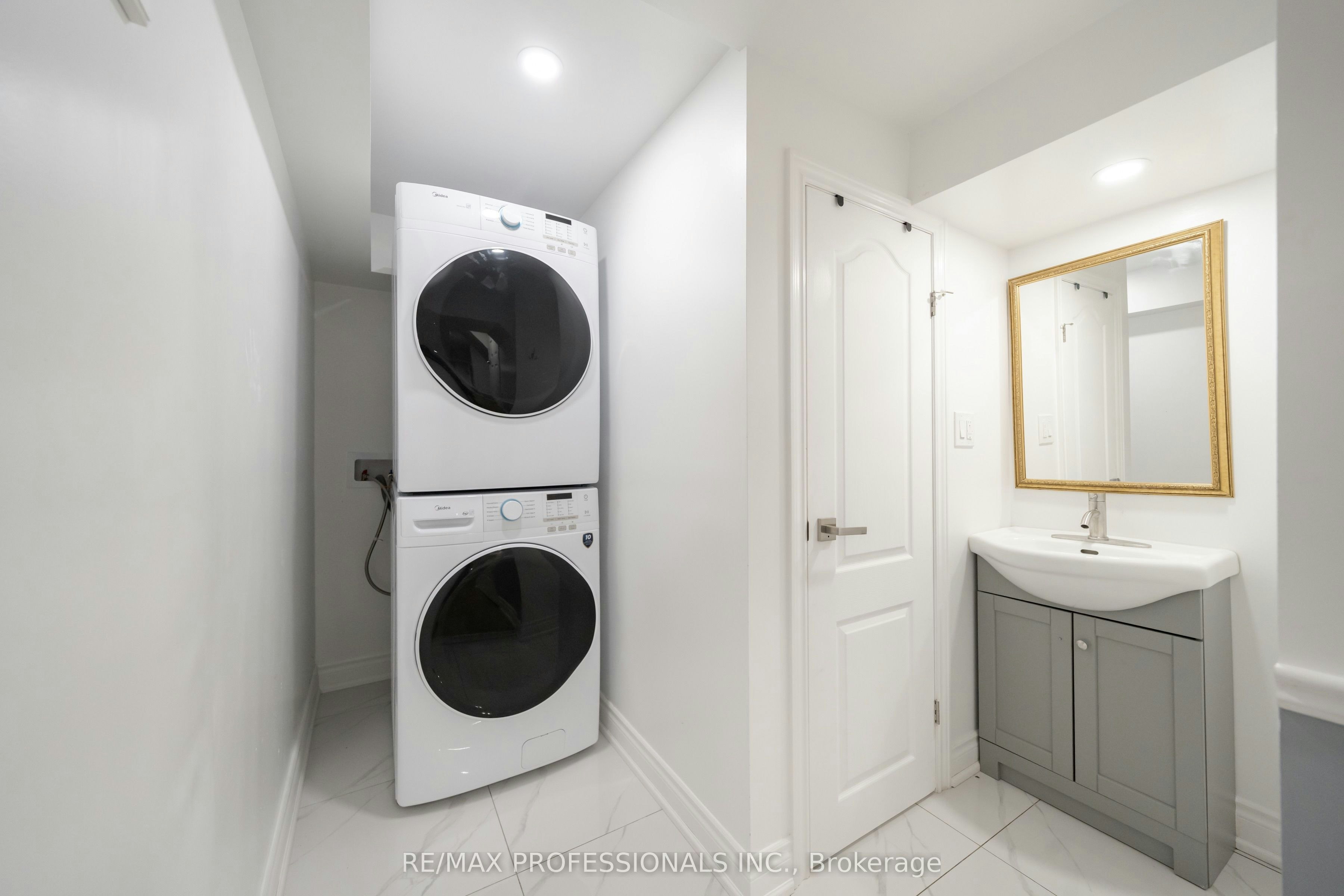 Lower Suite-24 Keefer Court, Vaughan, ON, L4J 5X9 - 20