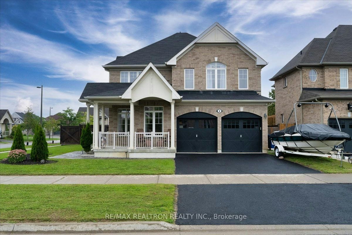 2 Bamburg Street, Georgina, ON, L0E 1R0