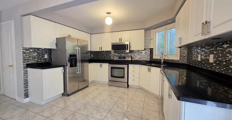 63 Sunridge Street, Richmond Hill, ON, L4E 3T7 - 5