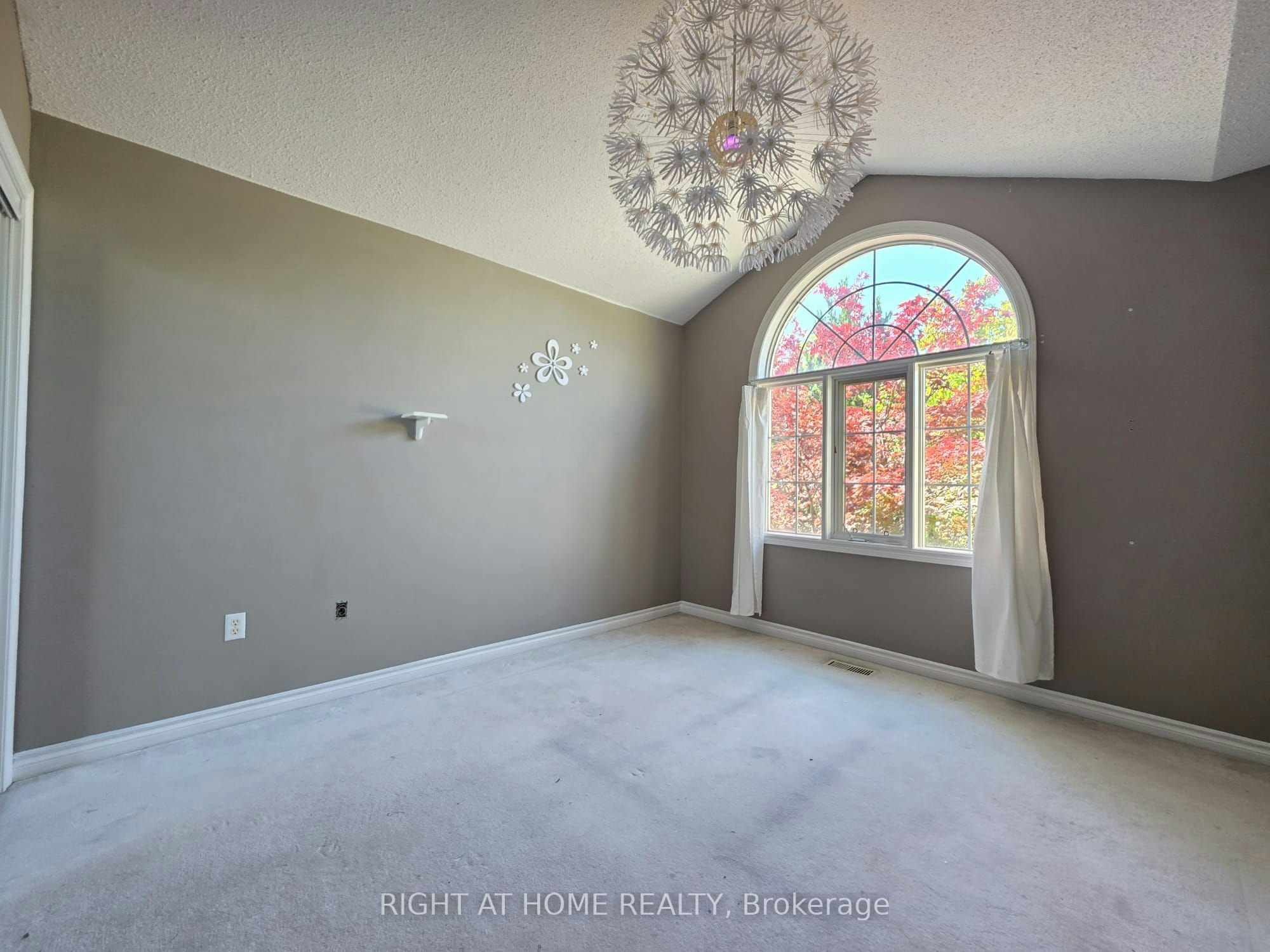 63 Sunridge Street, Richmond Hill, ON, L4E 3T7 - 9