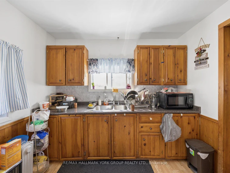 16 Snooks Road, Georgina, ON, L0E 1R0 - 10