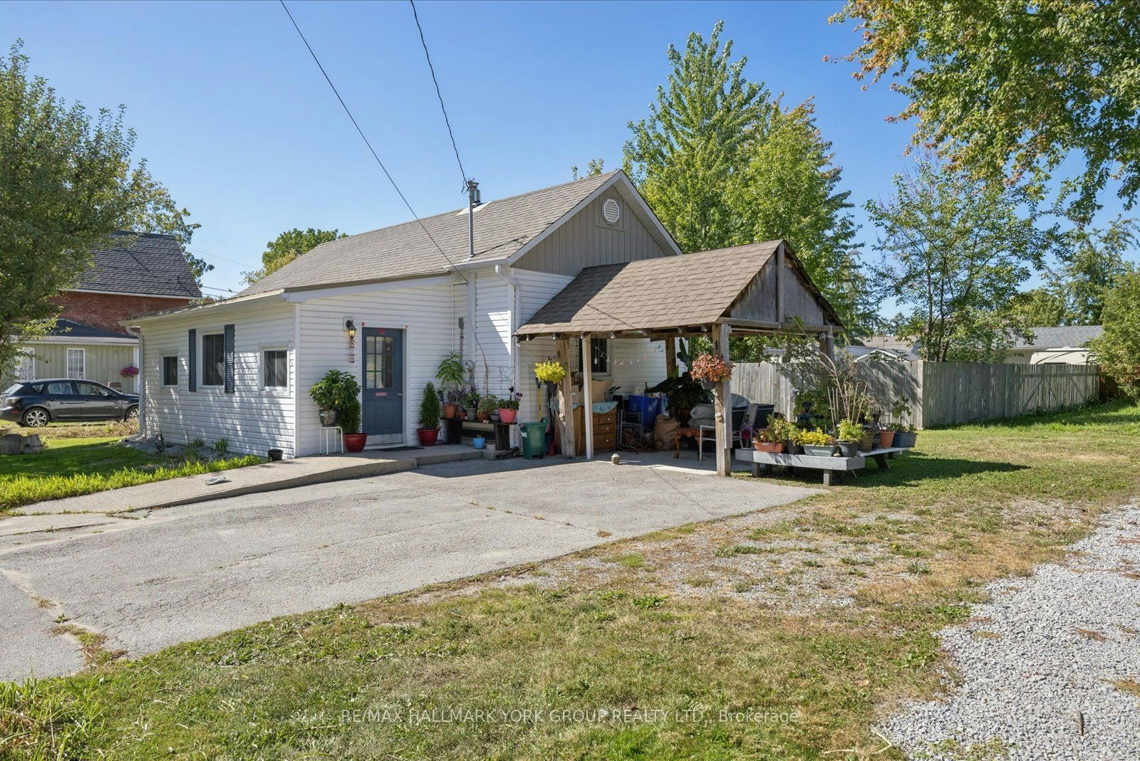 16 Snooks Road, Georgina, ON, L0E 1R0 - 6