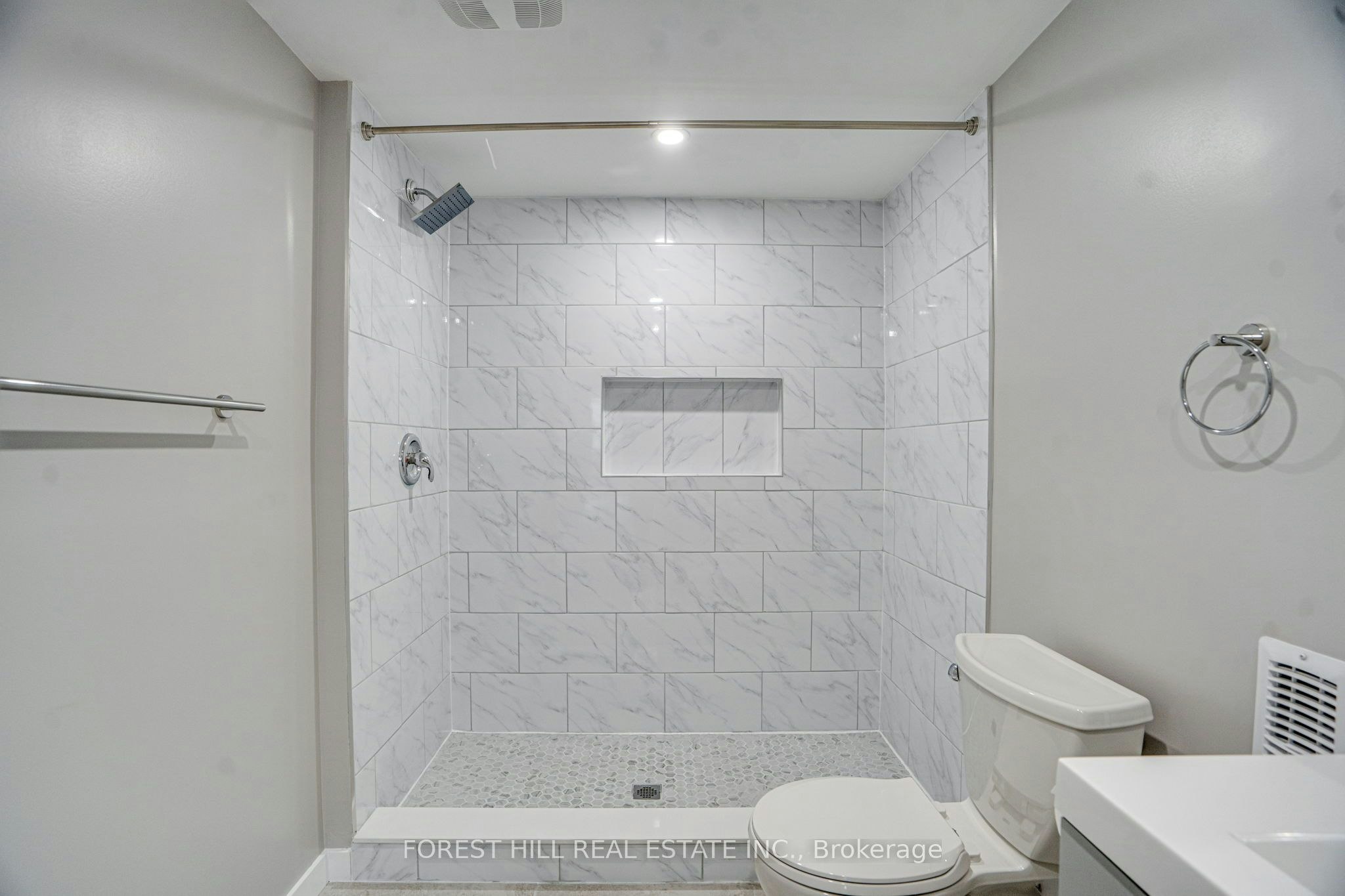 BSMT-21 Conchita Street, Georgina, ON, L4P 0H4 - 22