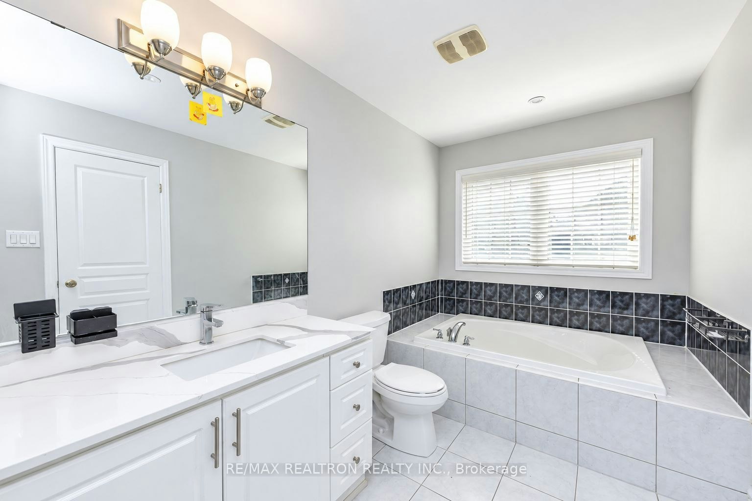 119 Lindbergh Drive, Vaughan, ON, L4H 1M1 - 30