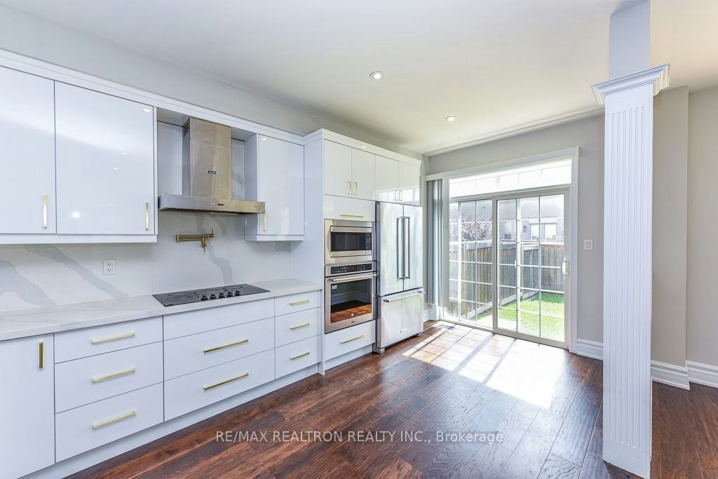 119 Lindbergh Drive, Vaughan, ON, L4H 1M1 - 38