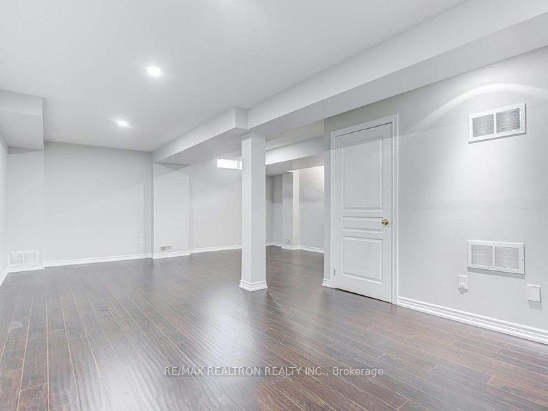 119 Lindbergh Drive, Vaughan, ON, L4H 1M1 - 11