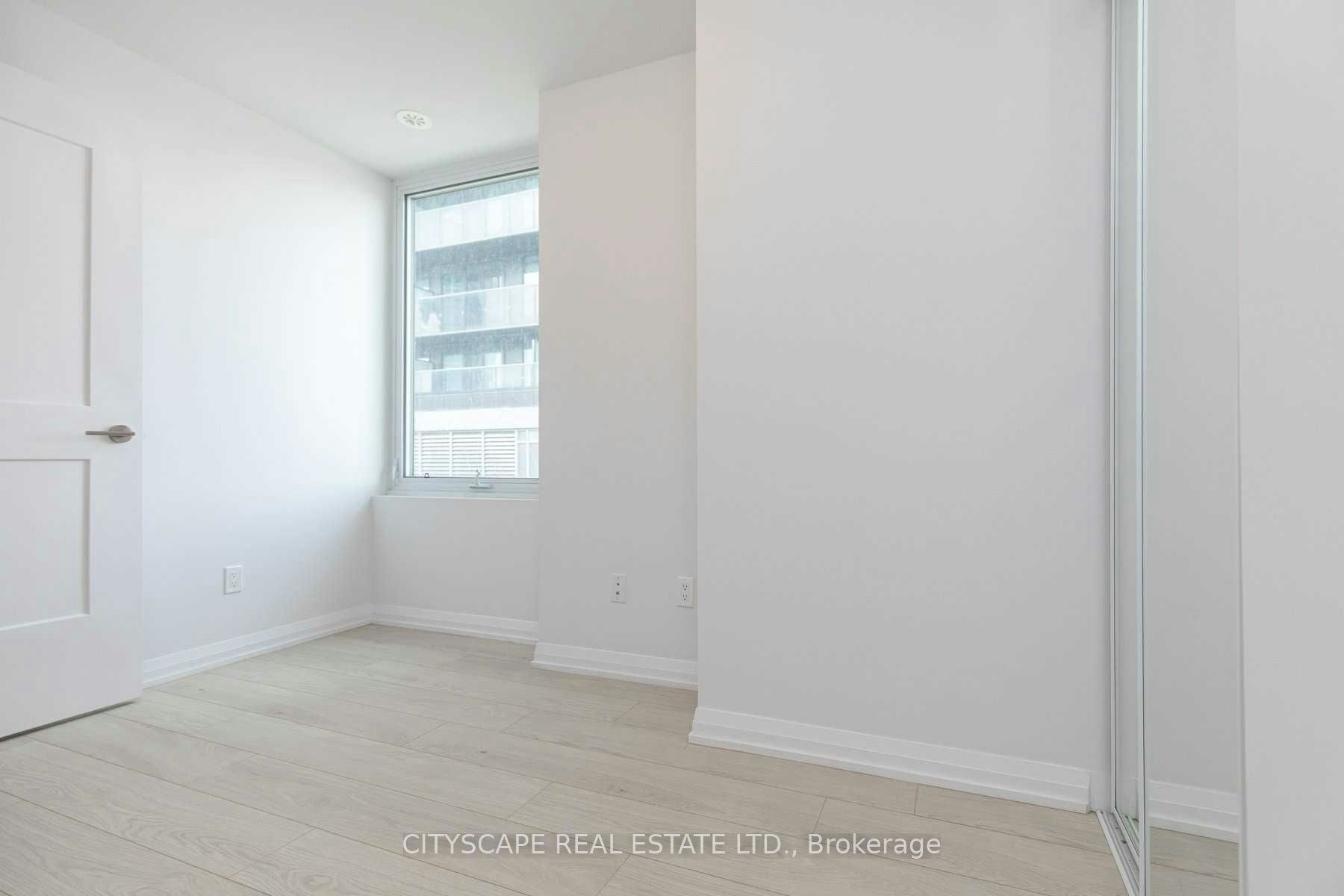 Th 01-1010 Portage Parkway, Vaughan, ON, L4K 0K3 - 16