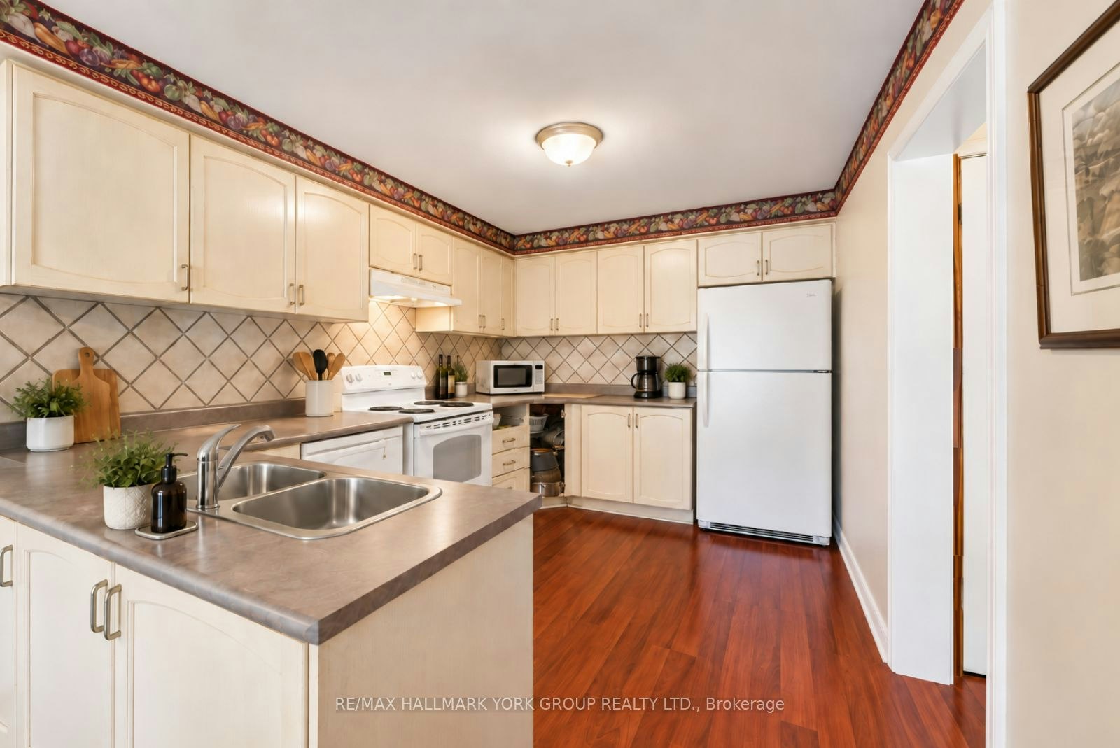 537 Walpole Crescent, Newmarket, ON, L3X 2A5 - 7