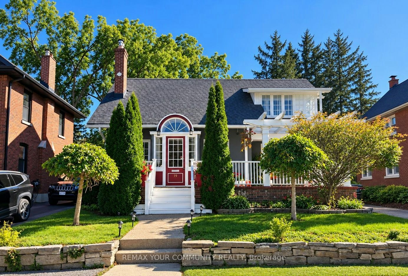 19 Mark Street N, Aurora, ON, L4G 1W2