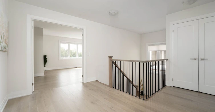 Main Floor-253 Seaview Heights, East Gwillimbury, ON, L9N 0Z1 - 32