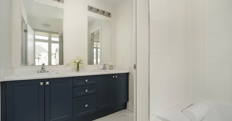 Main Floor-253 Seaview Heights, East Gwillimbury, ON, L9N 0Z1 - 35