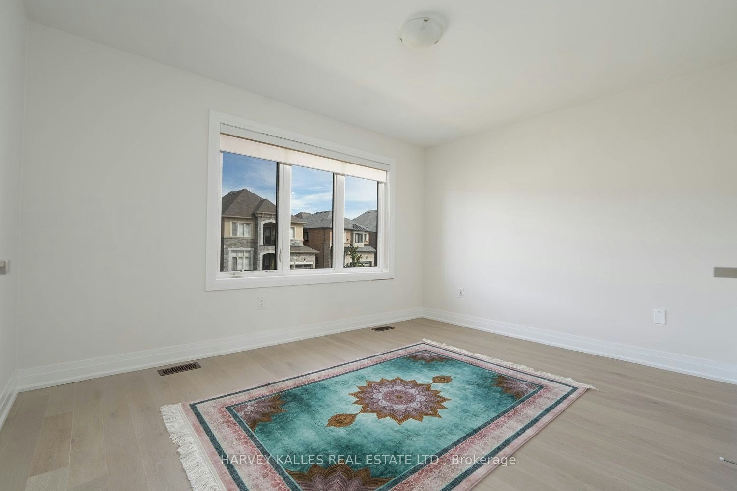 Main Floor-253 Seaview Heights, East Gwillimbury, ON, L9N 0Z1 - 34
