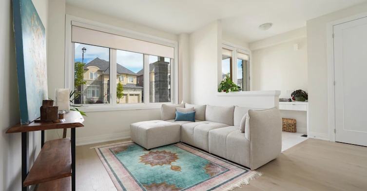 Main Floor-253 Seaview Heights, East Gwillimbury, ON, L9N 0Z1 - 5