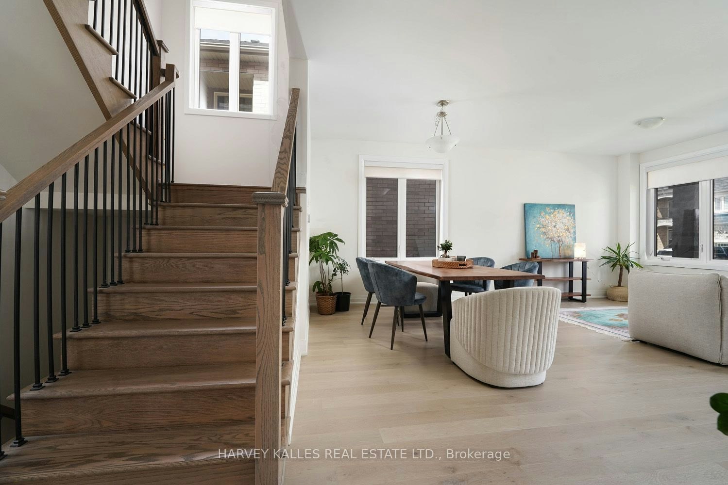 Main Floor-253 Seaview Heights, East Gwillimbury, ON, L9N 0Z1 - 9