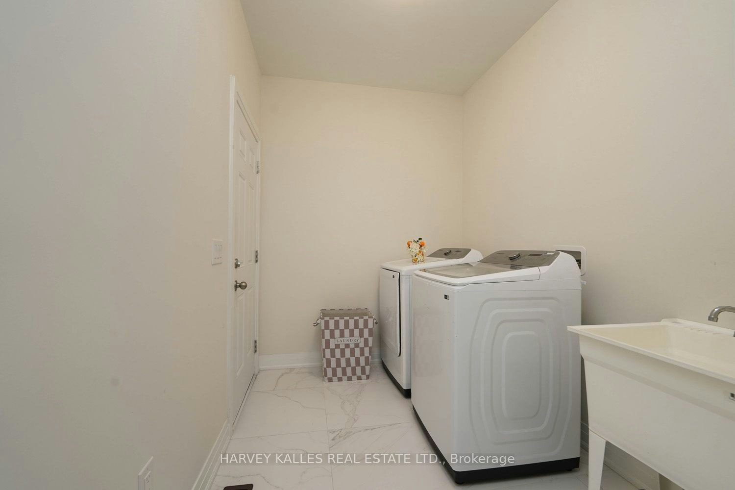Main Floor-253 Seaview Heights, East Gwillimbury, ON, L9N 0Z1 - 28