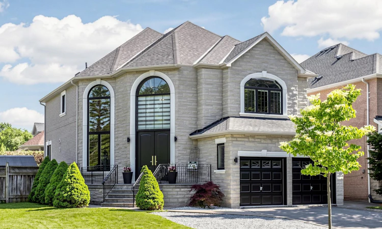 315 North Lake Road