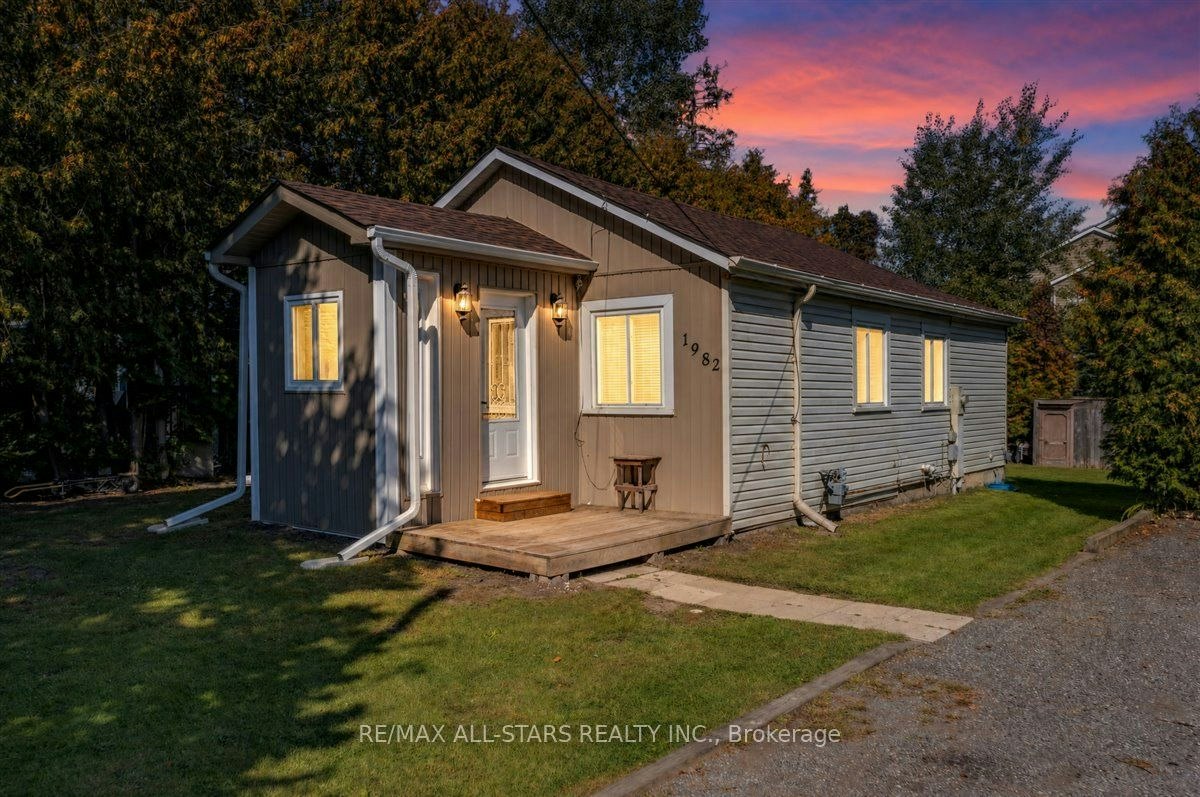 1982 Metro Road N, Georgina, ON, L0E 1L0