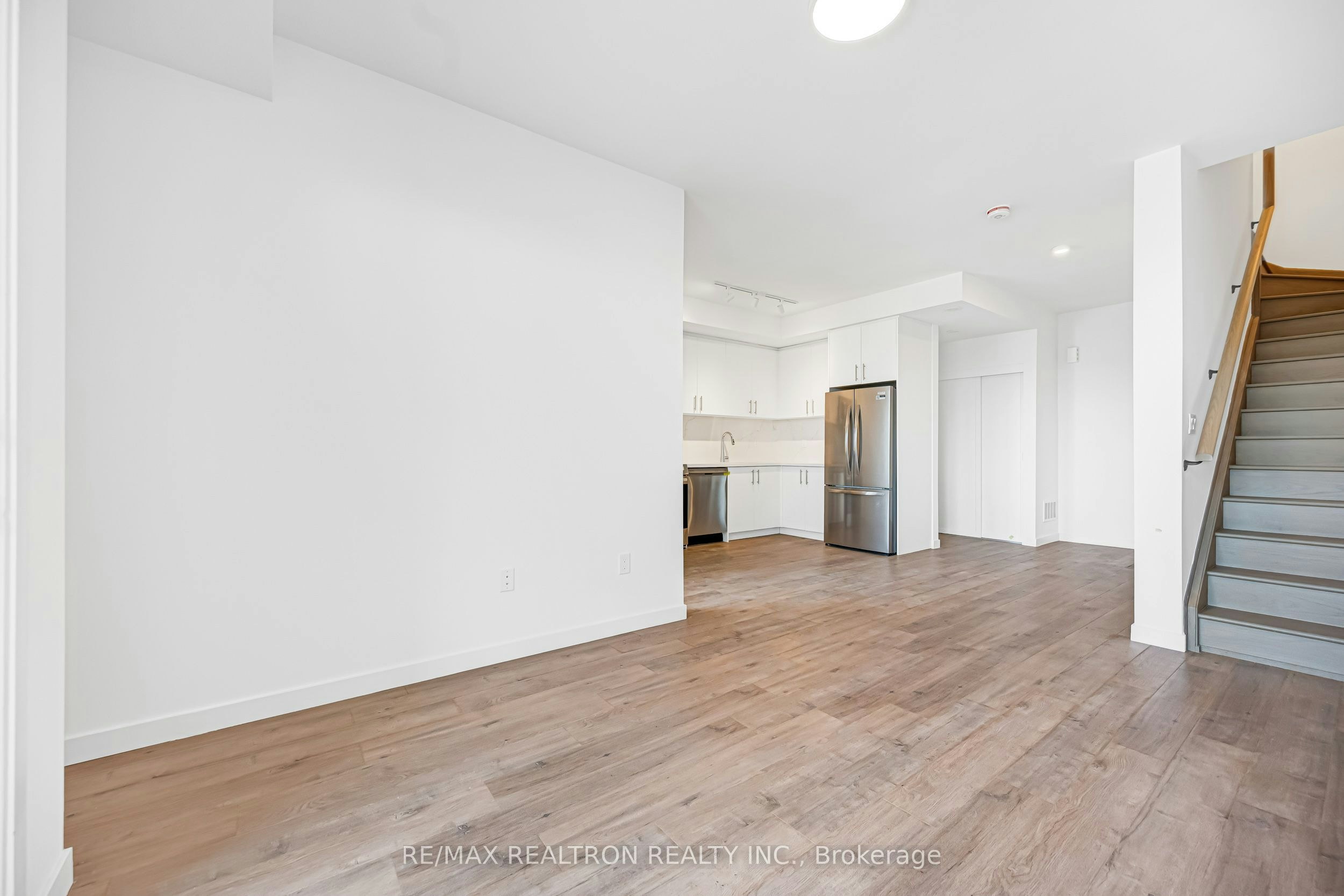 107-3175 Denison Street, Markham, ON, L3S 0E3 - 12