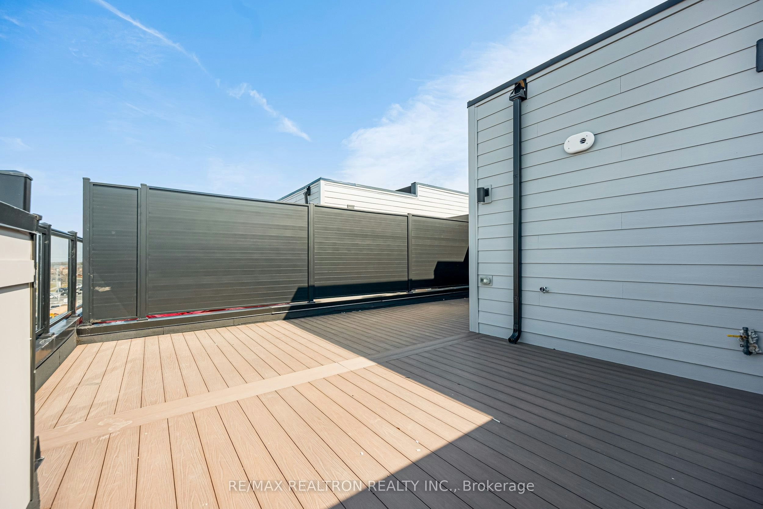 107-3175 Denison Street, Markham, ON, L3S 0E3 - 37