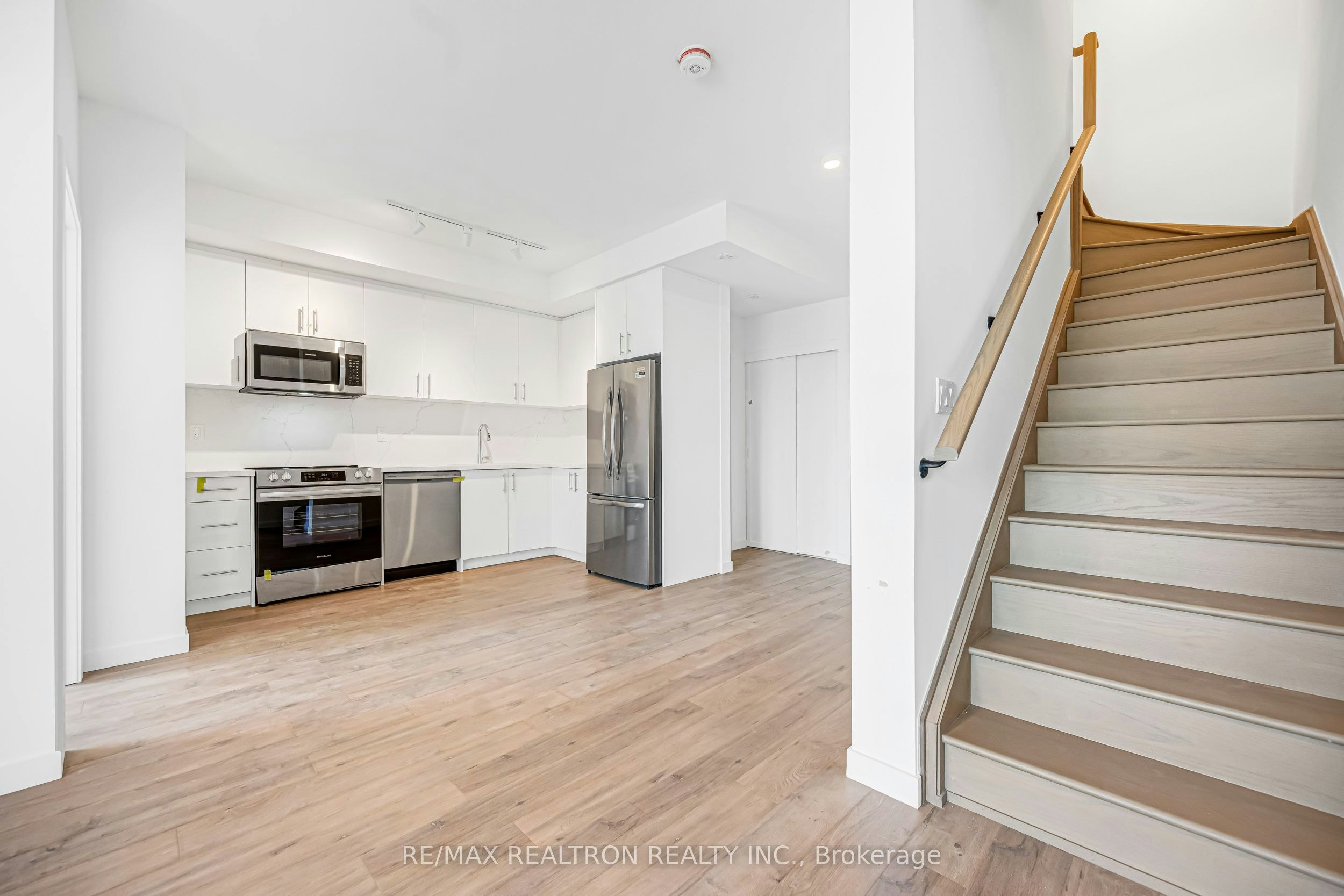 107-3175 Denison Street, Markham, ON, L3S 0E3 - 21