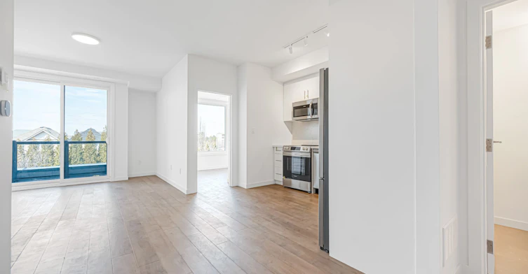 107-3175 Denison Street, Markham, ON, L3S 0E3 - 3