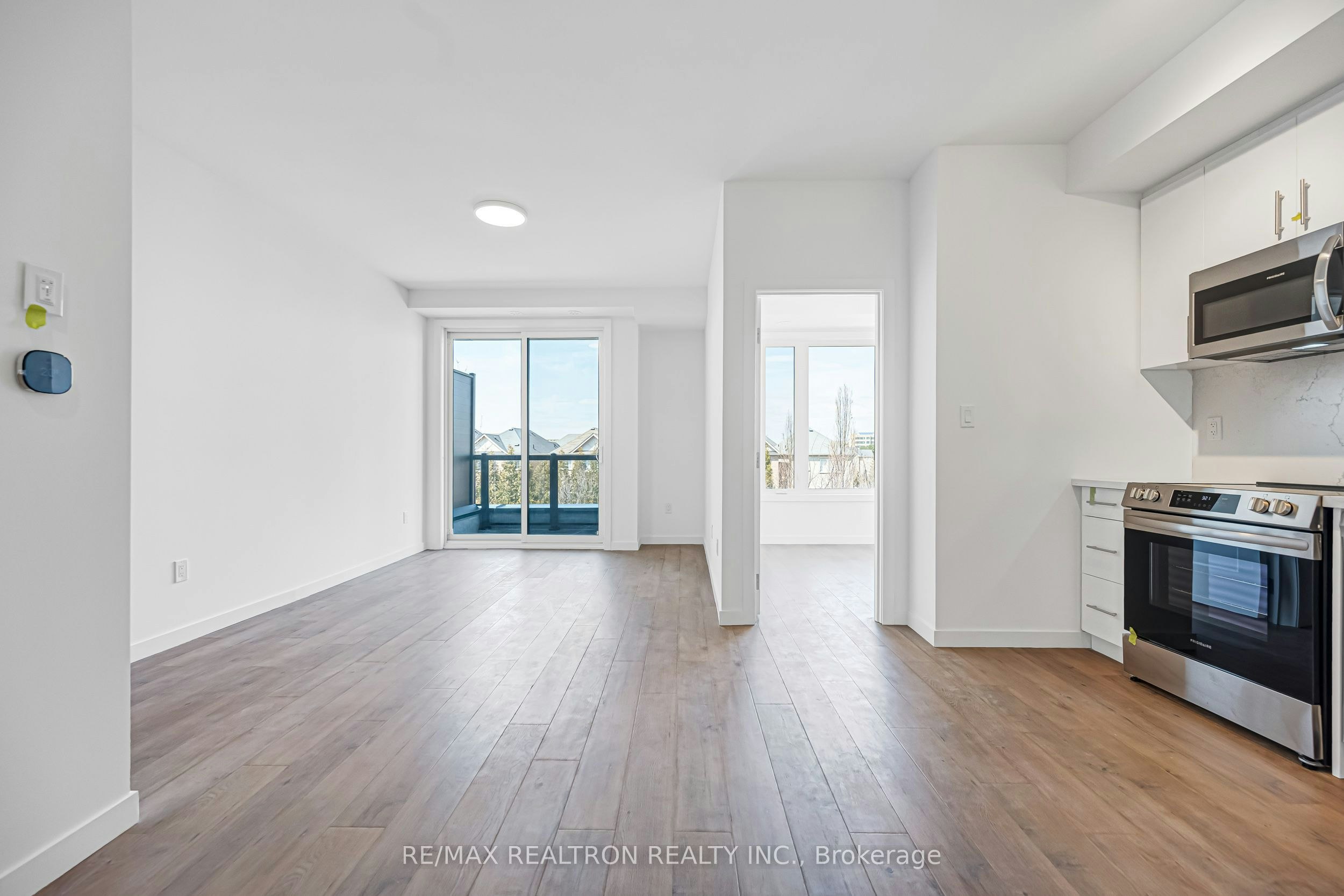 107-3175 Denison Street, Markham, ON, L3S 0E3 - 5