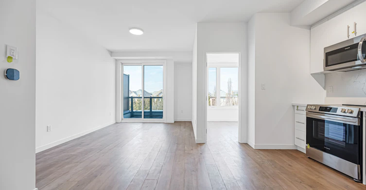 107-3175 Denison Street, Markham, ON, L3S 0E3 - 5