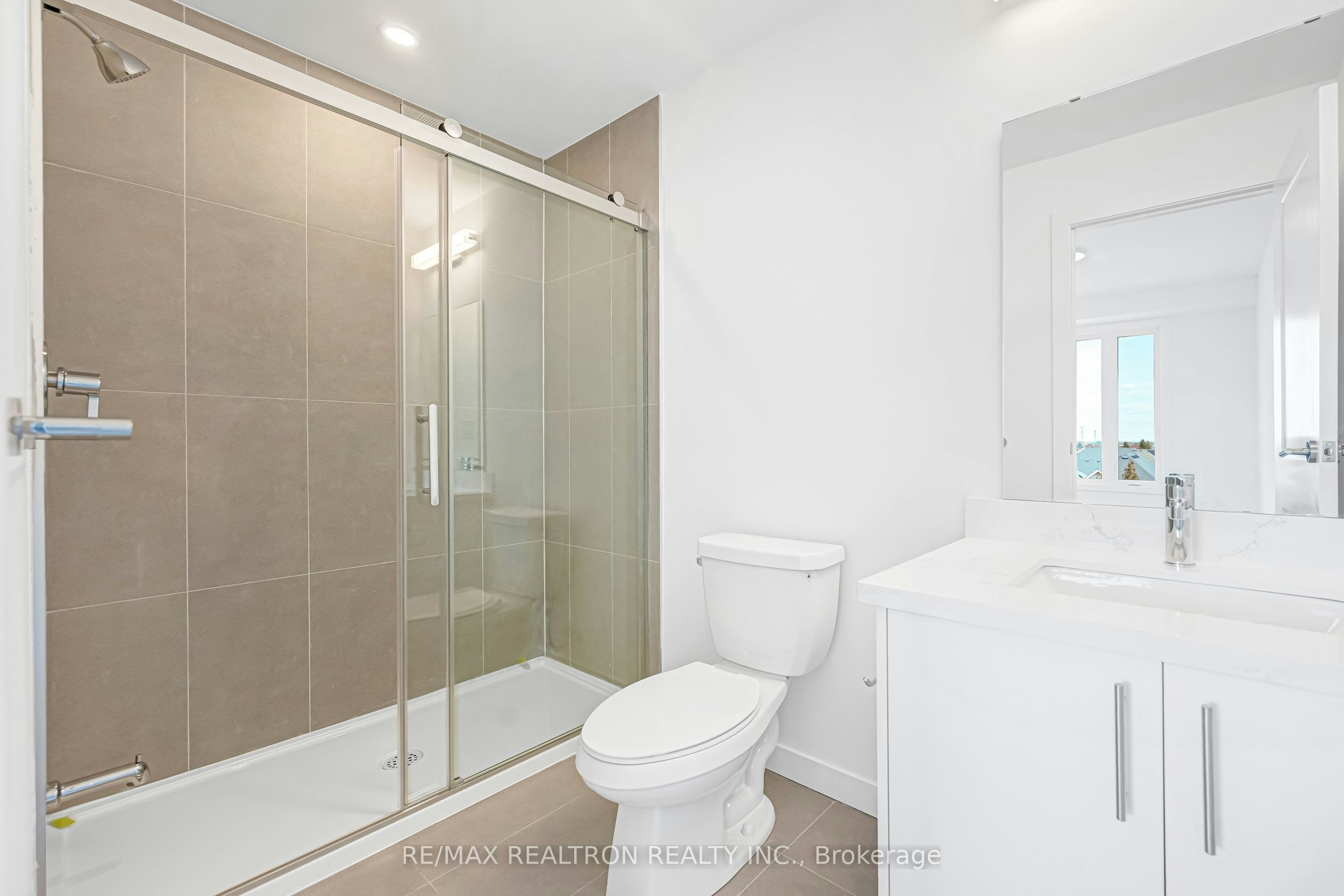 107-3175 Denison Street, Markham, ON, L3S 0E3 - 28