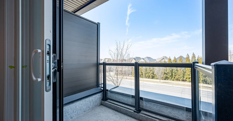 107-3175 Denison Street, Markham, ON, L3S 0E3 - 20
