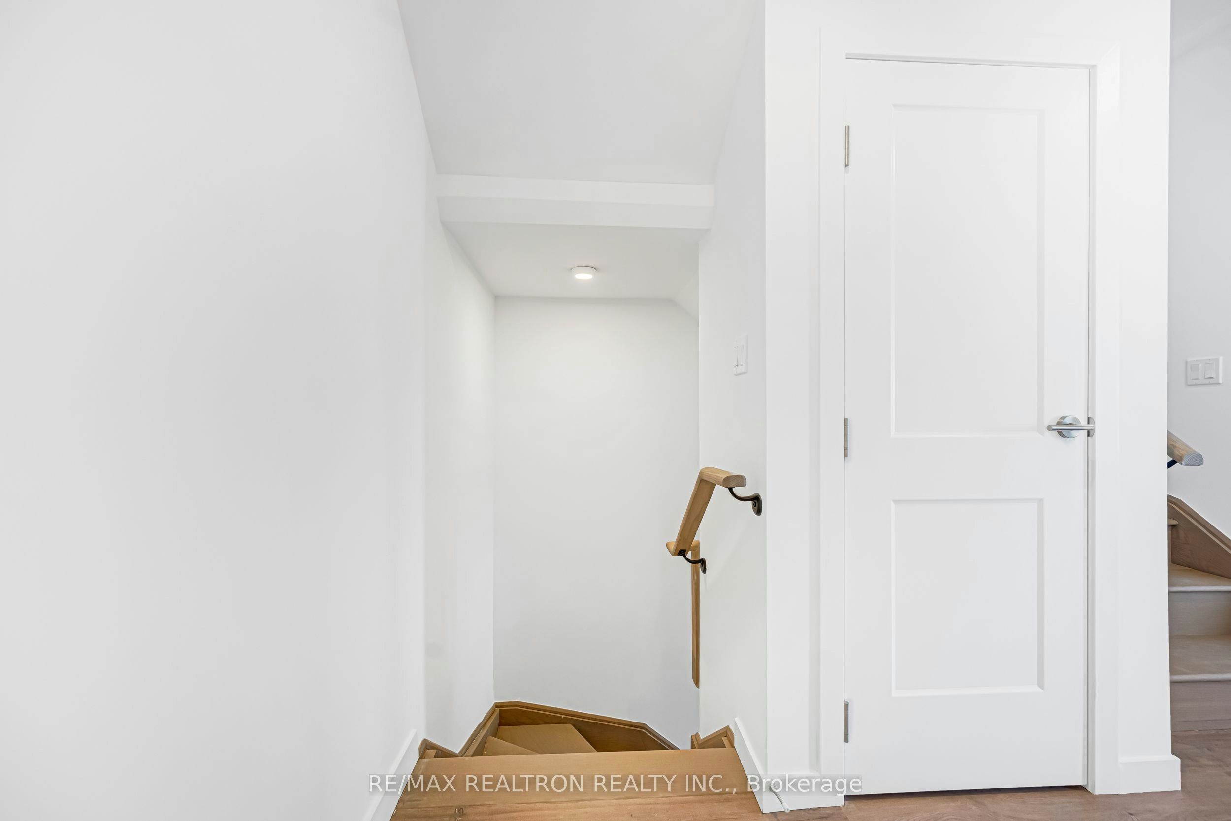 107-3175 Denison Street, Markham, ON, L3S 0E3 - 23