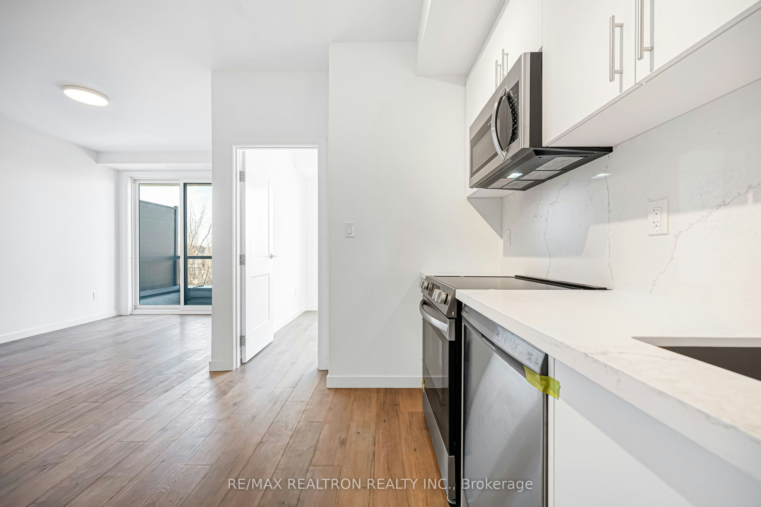 107-3175 Denison Street, Markham, ON, L3S 0E3 - 17