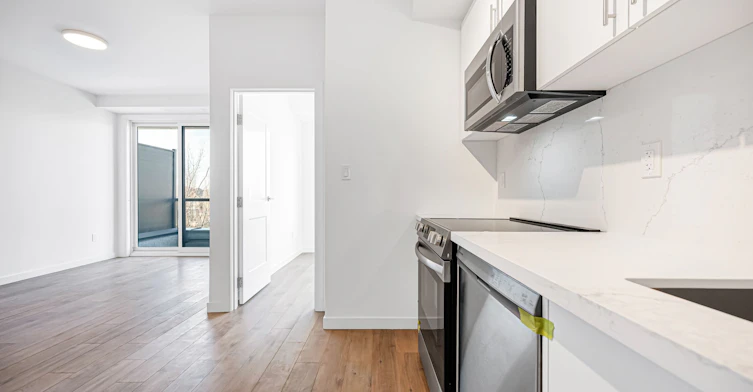 107-3175 Denison Street, Markham, ON, L3S 0E3 - 17