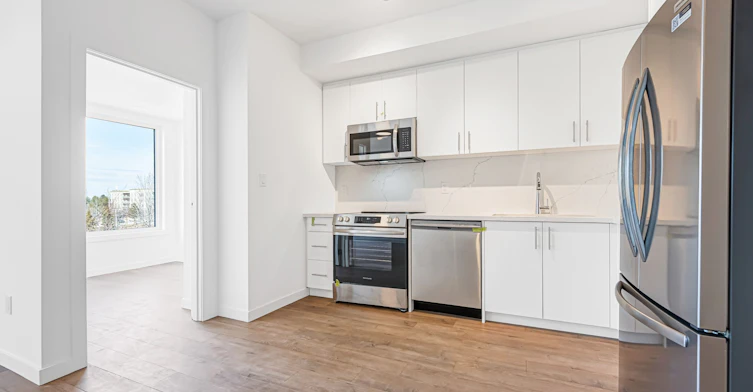 107-3175 Denison Street, Markham, ON, L3S 0E3 - 6