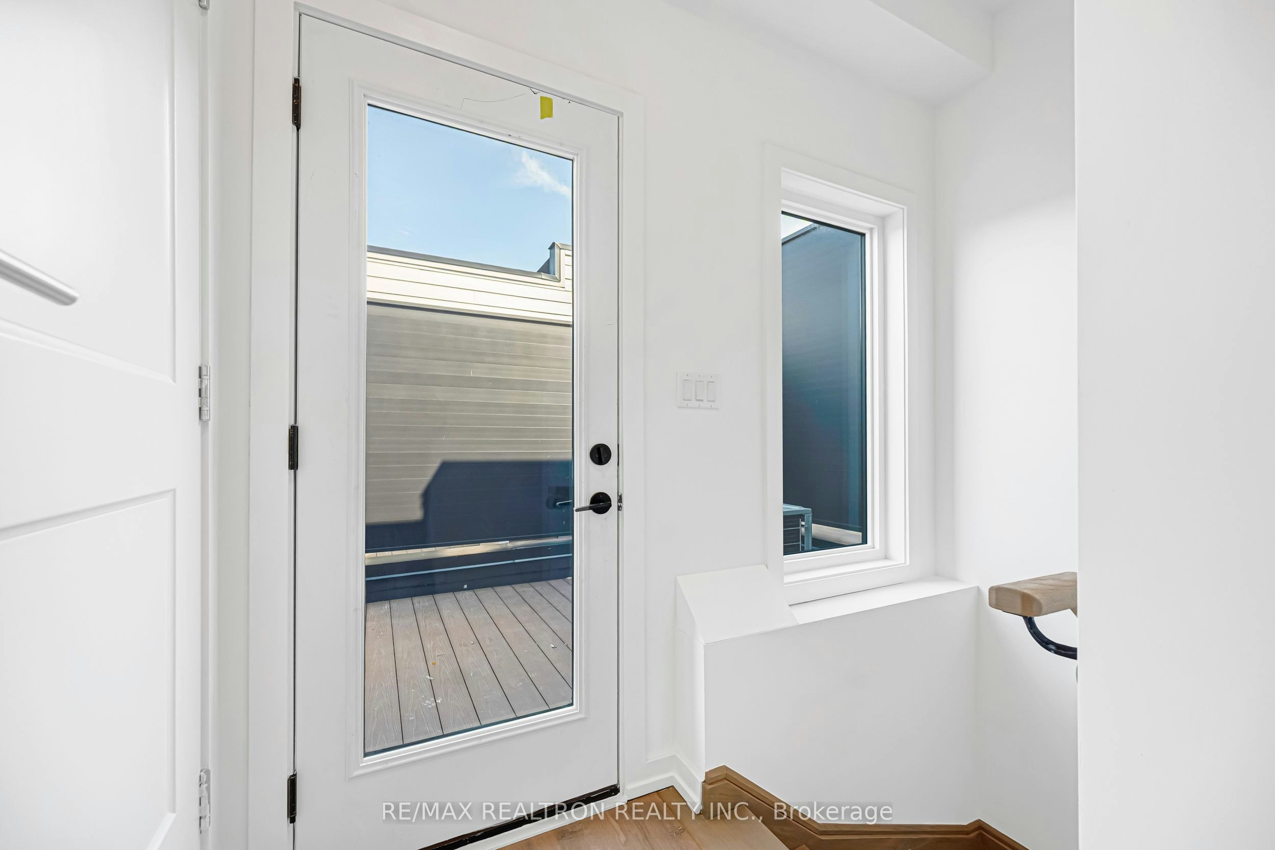107-3175 Denison Street, Markham, ON, L3S 0E3 - 34