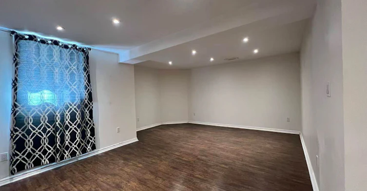 Lower Level-33 Cavalry Trail, Markham, ON, L3R 9H1 - 5