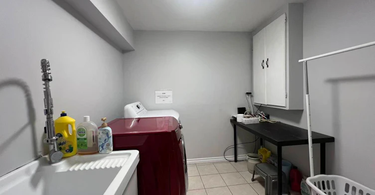 Lower Level-33 Cavalry Trail, Markham, ON, L3R 9H1 - 12