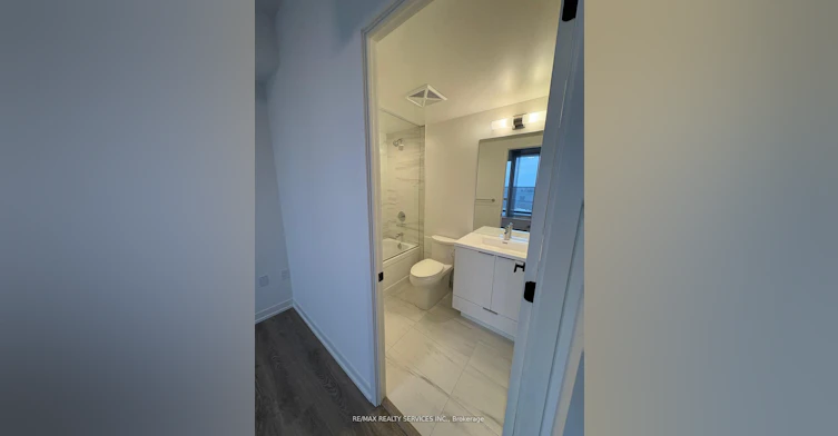509-8 Interchange Way, Vaughan, ON, L4K 5Z7 - 25