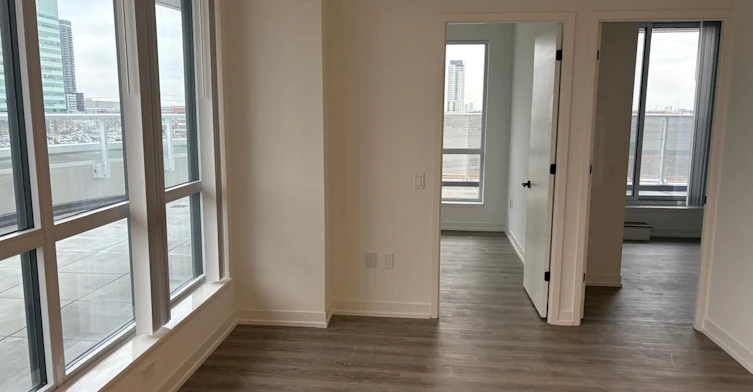 509-8 Interchange Way, Vaughan, ON, L4K 5Z7 - 12