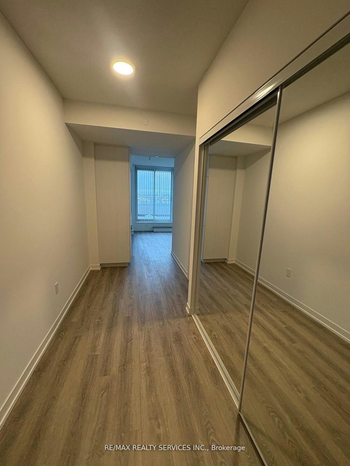 509-8 Interchange Way, Vaughan, ON, L4K 5Z7 - 3