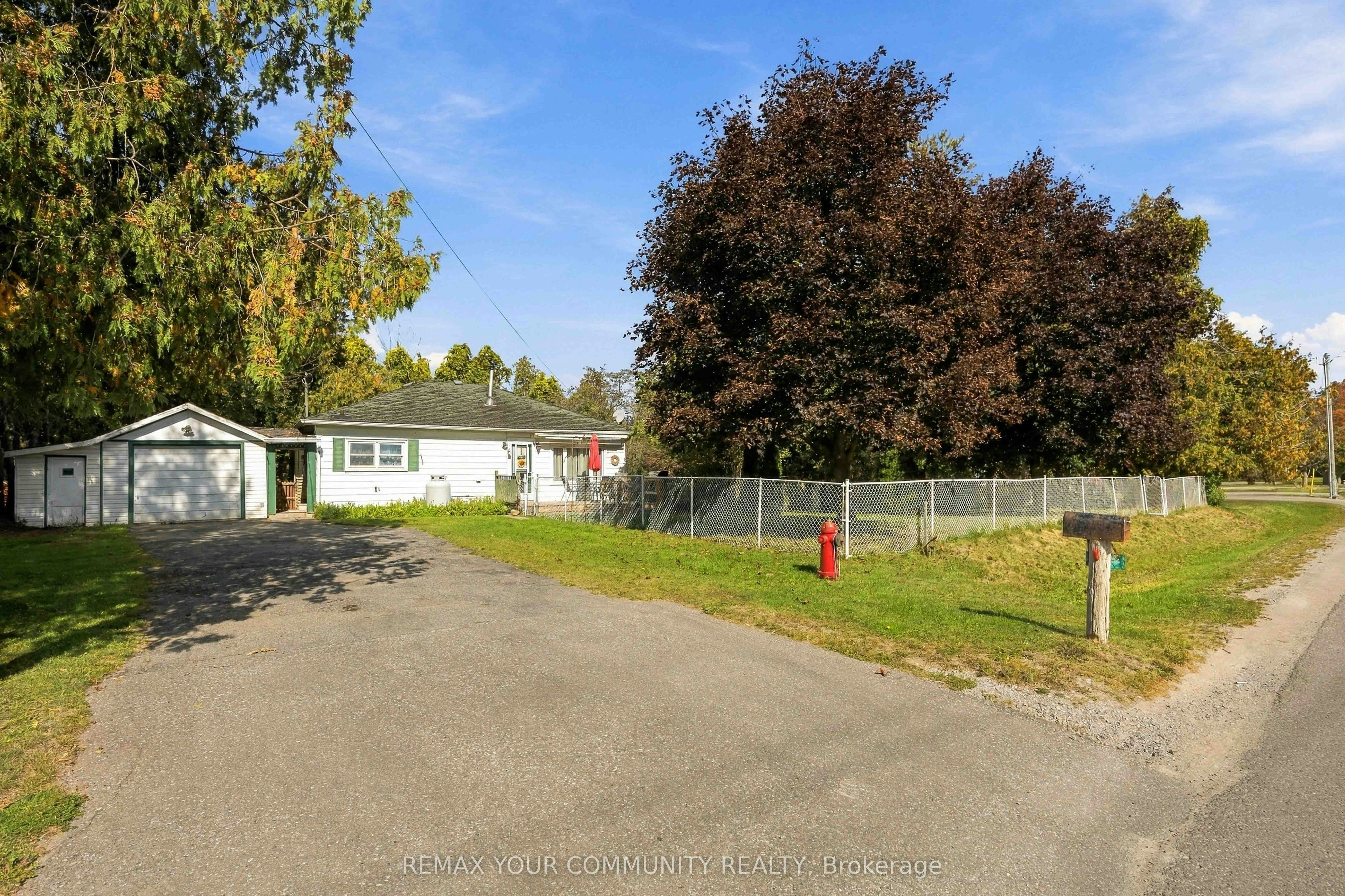 85 Catering Road, Georgina, ON, L0E 1R0