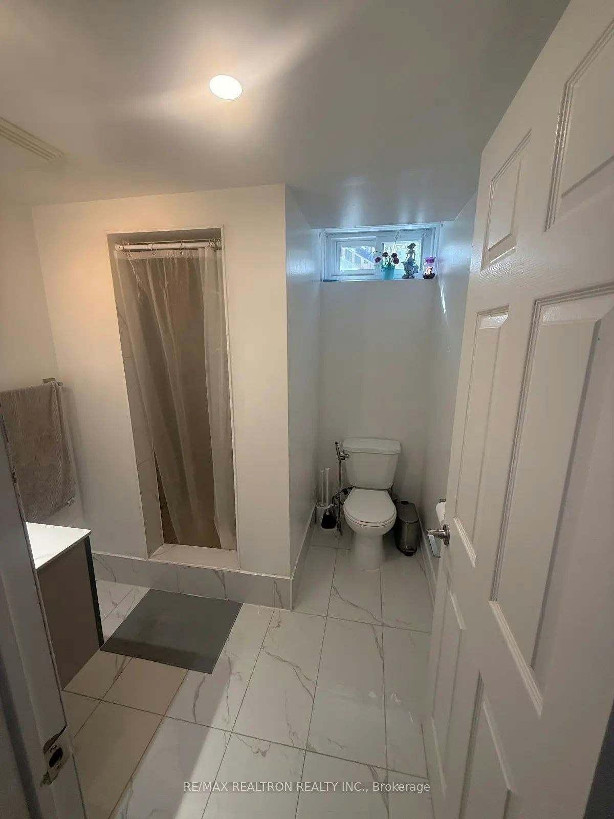21 Waterhouse Way, Richmond Hill, ON, L4C 9H8 - 9