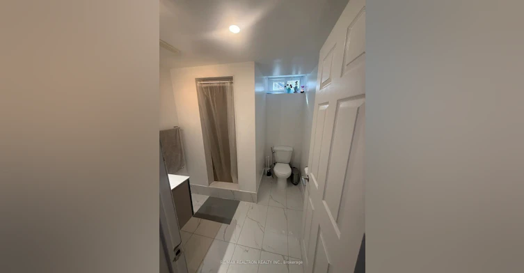 21 Waterhouse Way, Richmond Hill, ON, L4C 9H8 - 9