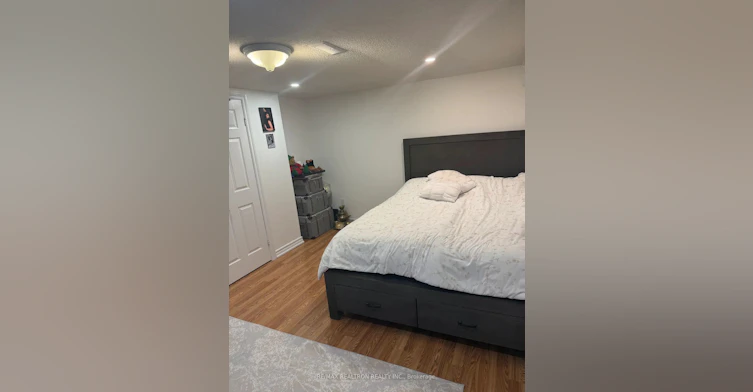 21 Waterhouse Way, Richmond Hill, ON, L4C 9H8 - 4