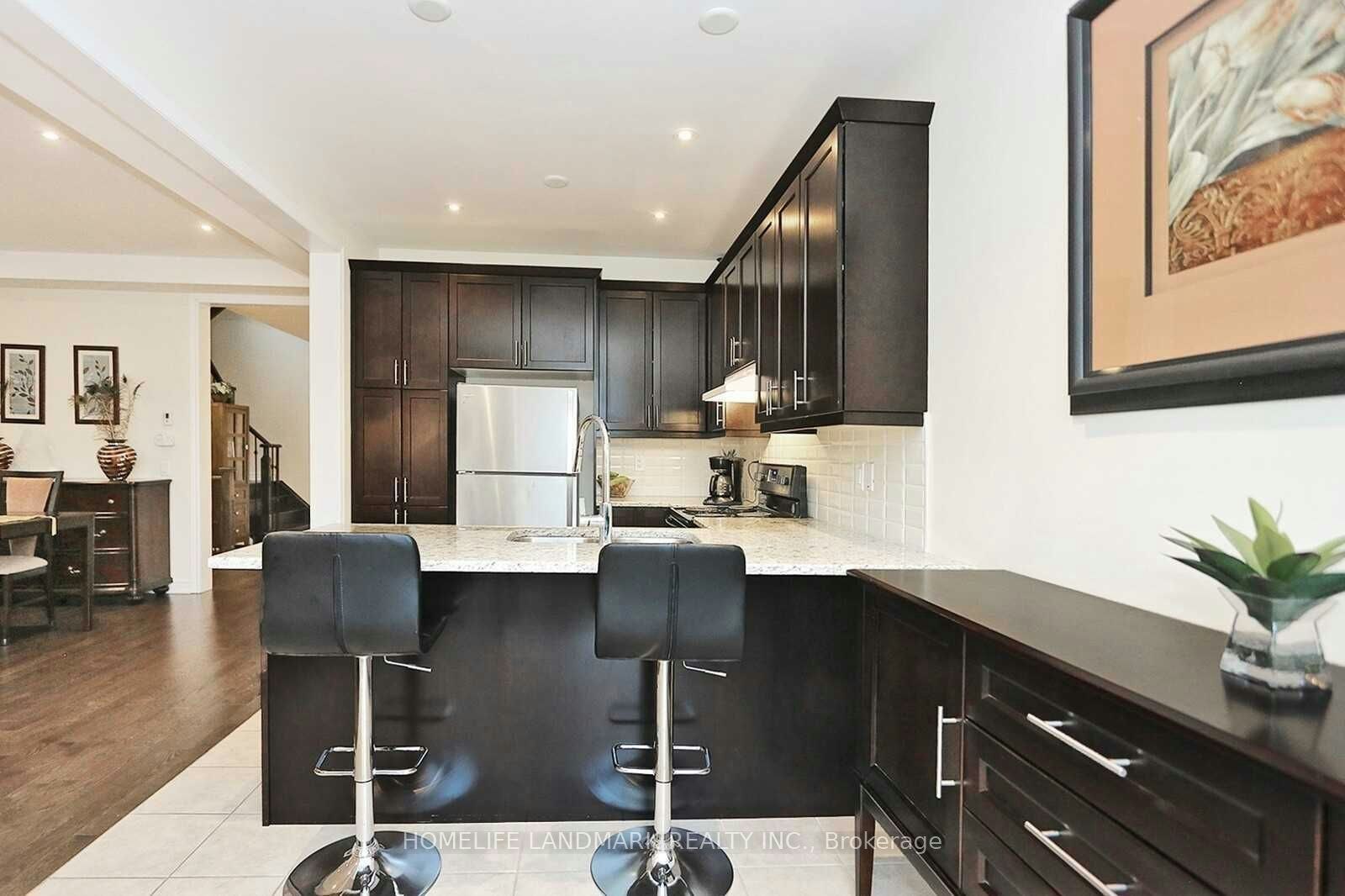 349 Hartwell Way, Aurora, ON, L4G 0W5 - 14
