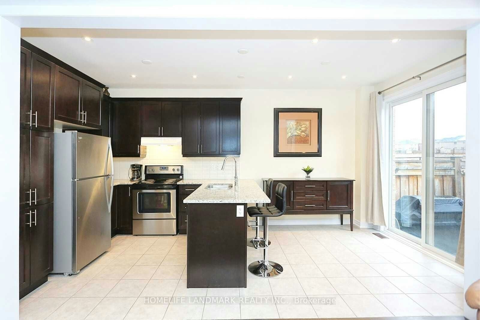 349 Hartwell Way, Aurora, ON, L4G 0W5 - 6